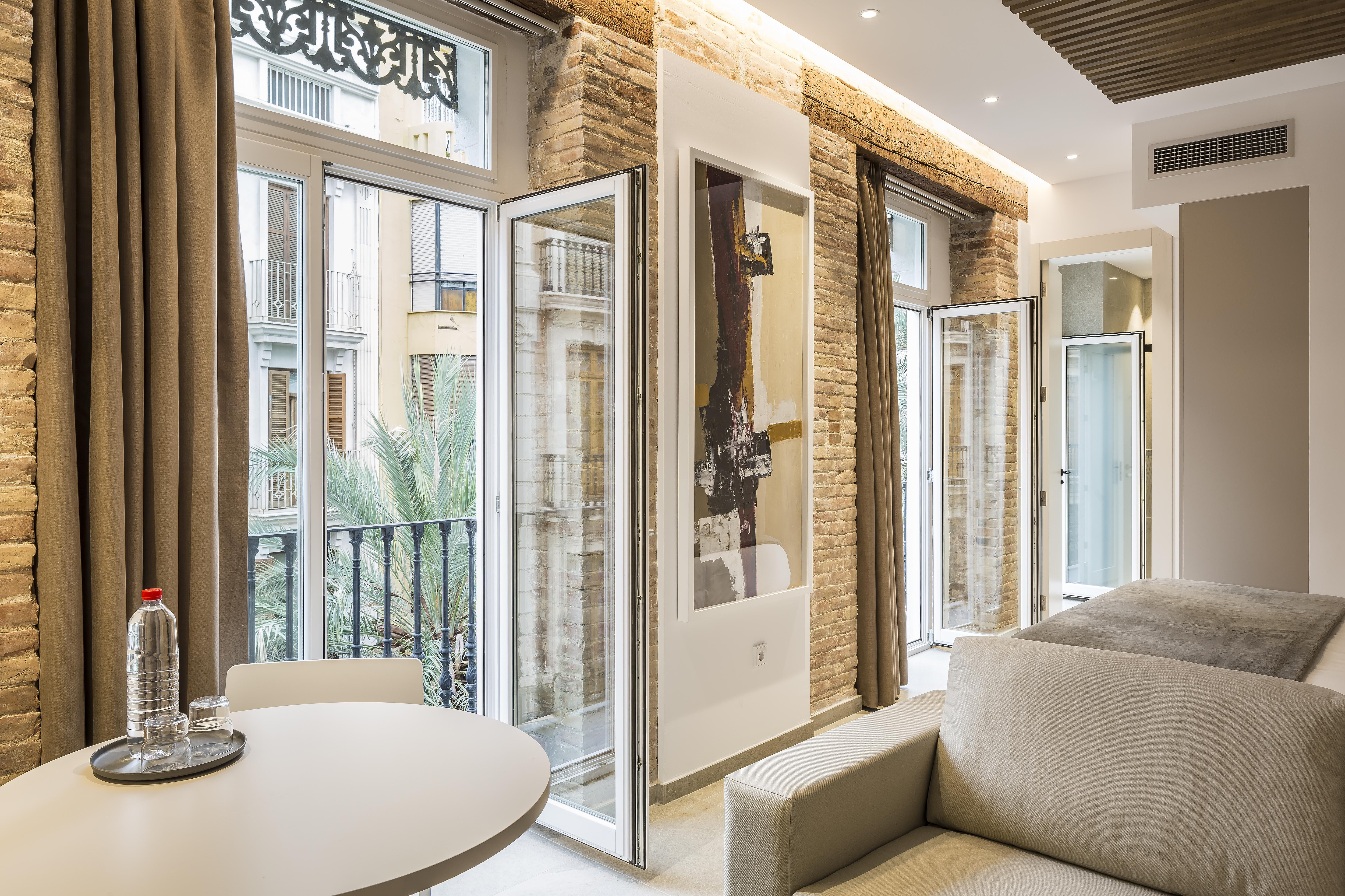 Mon Suites Benlliure 瓦伦西亚 外观 照片