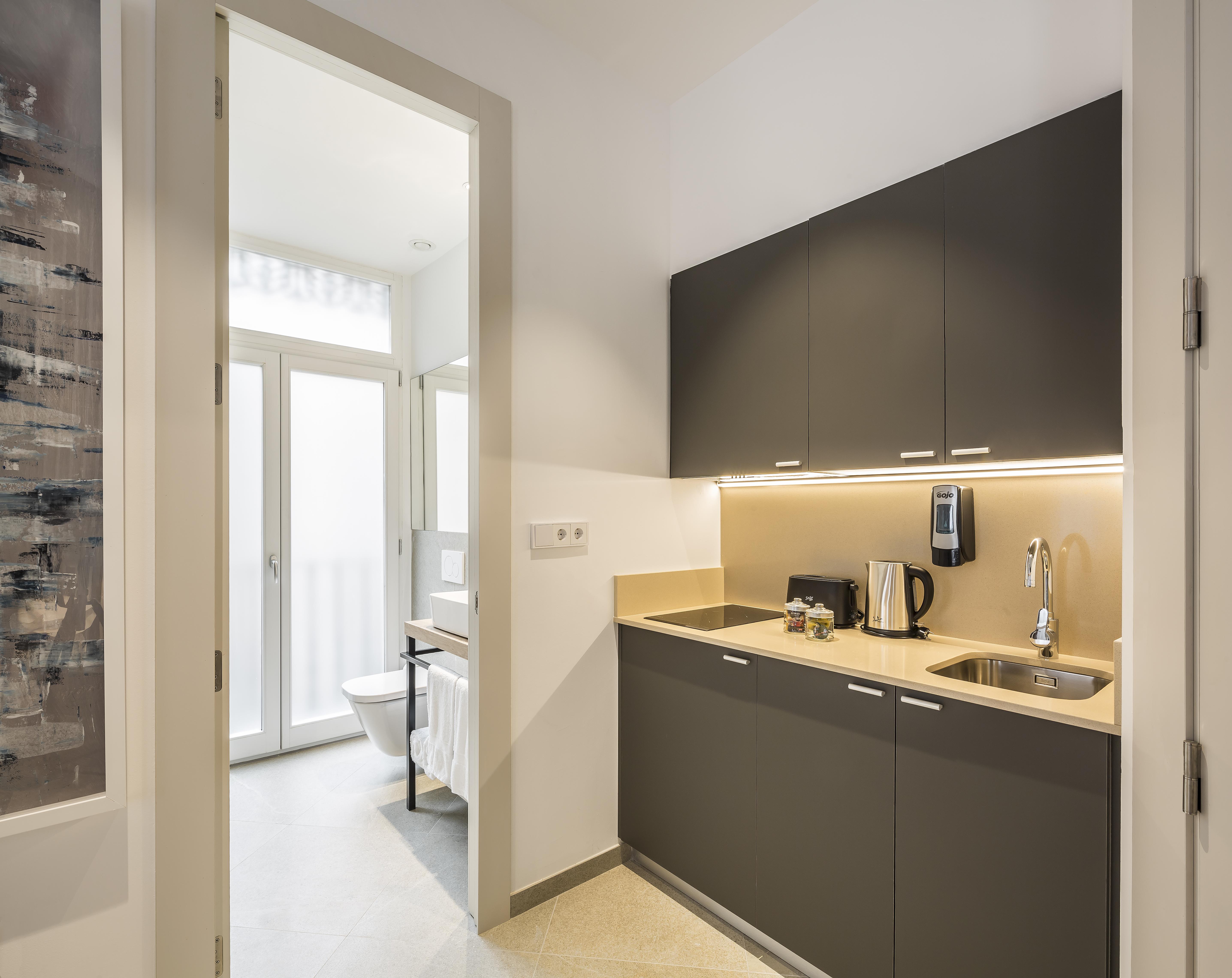 Mon Suites Benlliure 瓦伦西亚 外观 照片